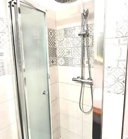 Luvi Bed & Breakfast 3*