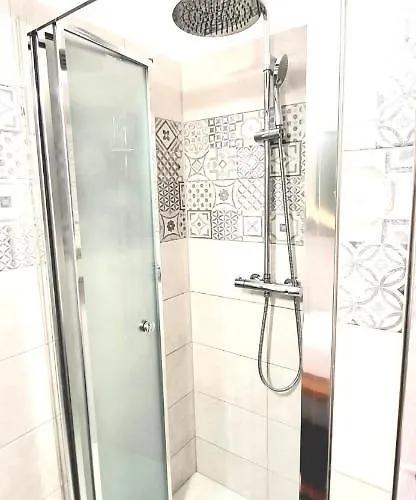 Luvi Bed & Breakfast 3*